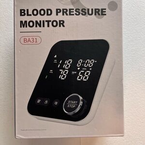 Amazon Essentials BA31 Blood Pressure Monitor - Black